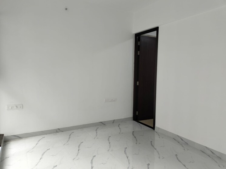 Room, raymond-ten-x-habitat 2 Bedroom 600 Sq.Ft. Apartment In Pokhran Road No Two Thane 8887644