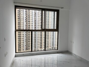 Room in 2 BHK Apartment at Raymond Ten X Habitat, Pokhran Road No Two – for Rent