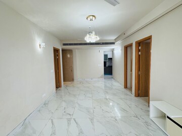 Room in 3 BHK Builder Floor at SS Southend Floors, South City 2 – for Rent