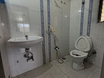 Attached Bathroom in 3 BHK Apartment at Diamond Park – for Sale