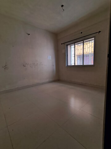 Room in 3 BHK Apartment at Diamond Park – for Sale