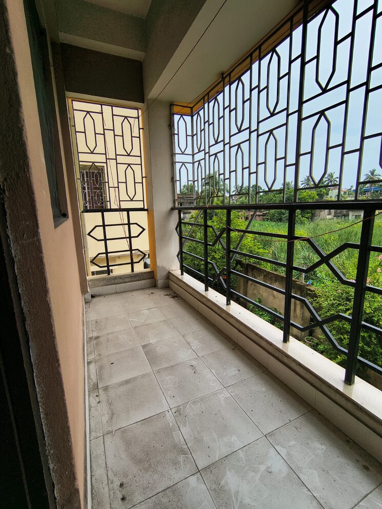 Balcony, diamond park 3 Bedroom 1150 Sq.Ft. Apartment In Diamond Park Kolkata 8887589