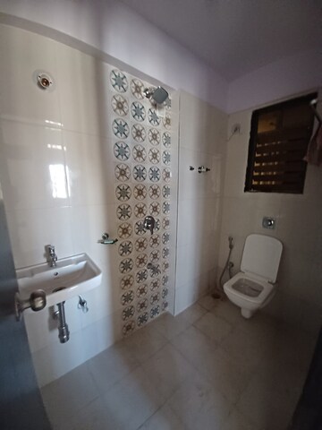 Bathroom in 1 BHK Apartment at Shivraj Heights Apartments, Kandivali West – for Rent