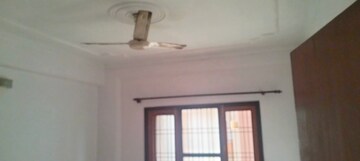Room in 3 BHK Apartment at LDA Tulip Residency, Gomti Nagar – for Rent