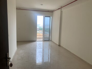 2 BHK Apartment For Rent in Signature Global Prime, Sector 63a