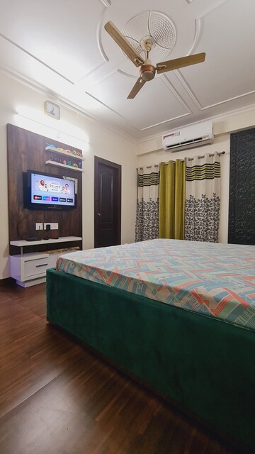 Bedroom in 3 BHK Apartment at VVIP Addresses, Raj Nagar Extension – for Rent