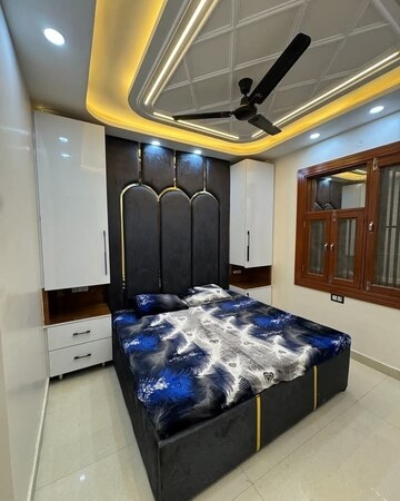 Master Bedroom in 2 BHK Builder Floor at West Delhi – for Sale