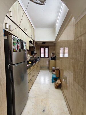 Building Lobby in 5 BHK Apartment at B2 Green Glade Apartments, Vasant Kunj – for Sale