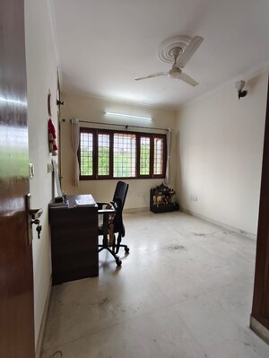 Living Room in 5 BHK Apartment at B2 Green Glade Apartments, Vasant Kunj – for Sale