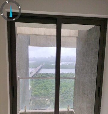 Room in 2 BHK Apartment at Piramal Sunteck Signia Waterfront, Airoli Sector 14 – for Sale