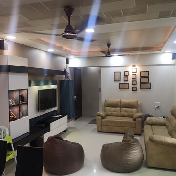 Team Area in 3 BHK Apartment at Blueberry CHS, Kharadi – for Rent