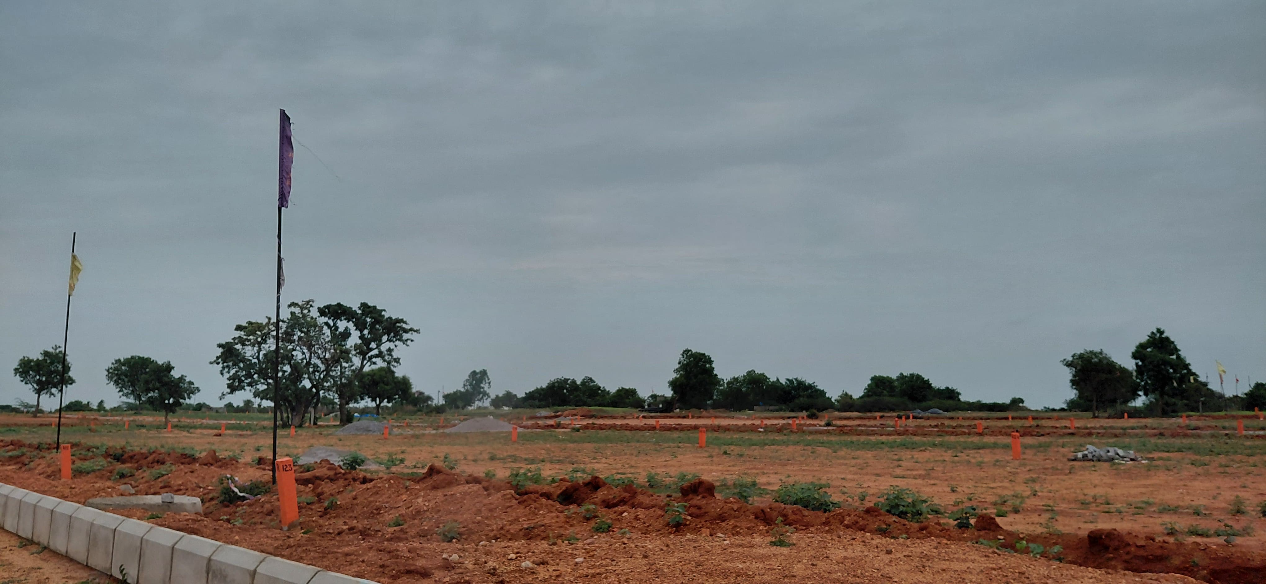 Plot For Sale in Sr Serene County 