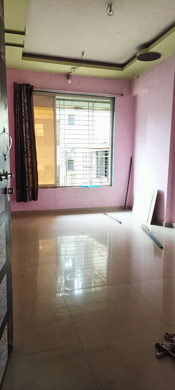 Room in 1 BHK Apartment at Dombivli West – for Rent