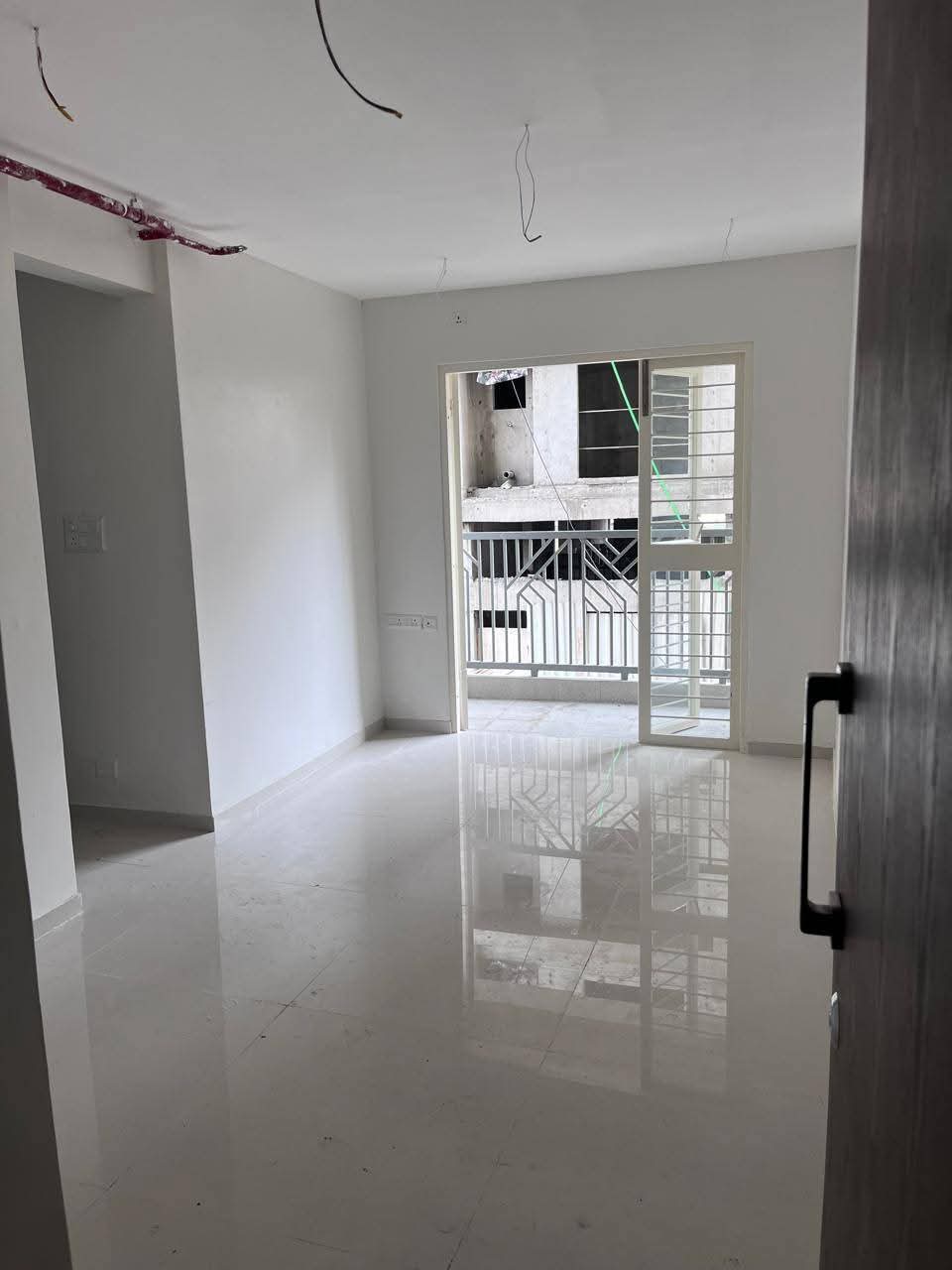 2 BHK + Servant Room 700 Sq.Ft. Apartment in Goel Ganga Millennia