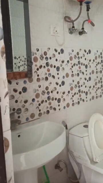 Bathroom in 2 BHK Apartment at Saya Zion, Sector 4 Greater Noida – for Rent