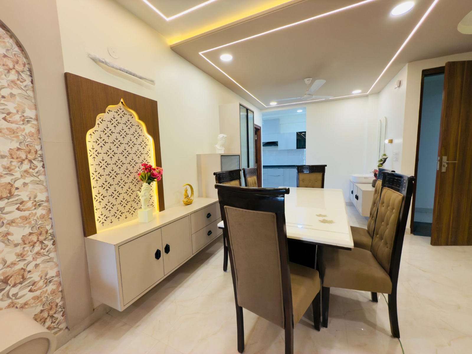 3 BHK + Pooja Room Villa For Rent in DLF Phase I