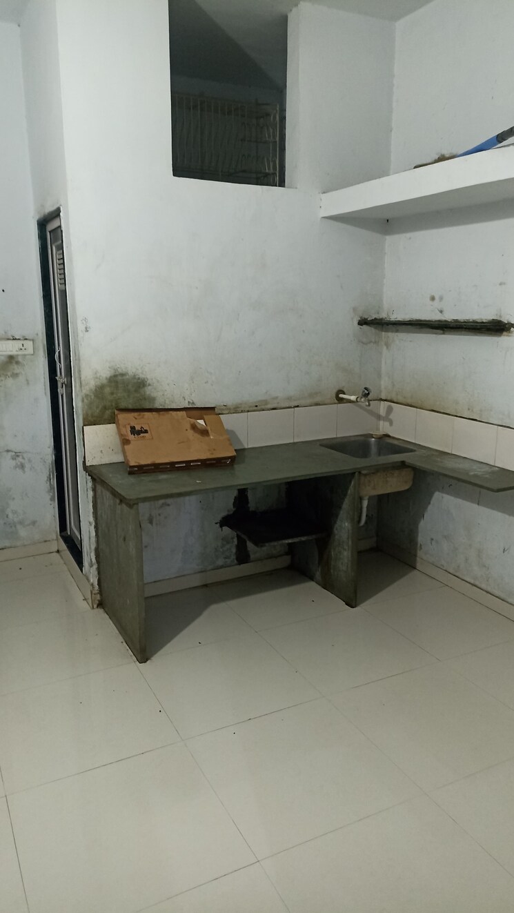 Kitchen, satellite 1 RK 900 Sq.Ft. Villa In Satellite Ahmedabad 8888030