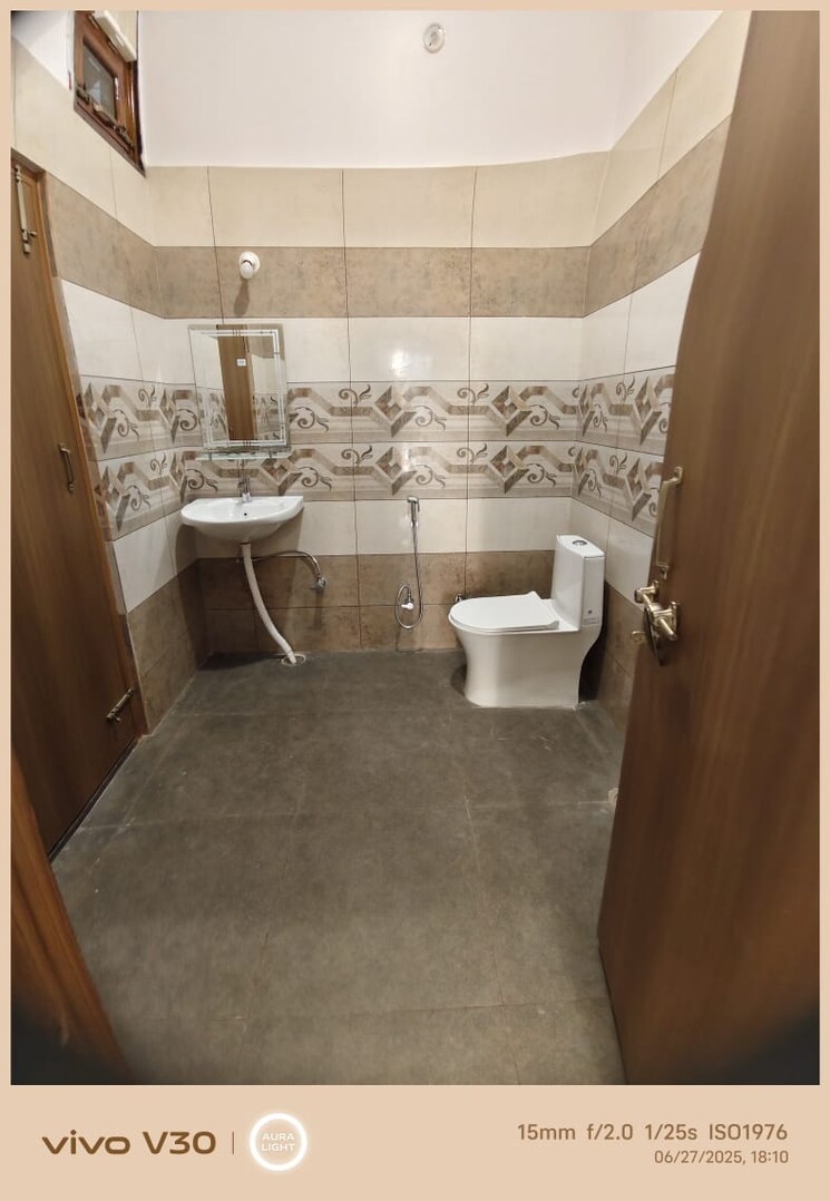 Bathroom, gomti nagar 2 Bedroom 2152 Sq.Ft. Independent House In Gomti Nagar Lucknow 8888052