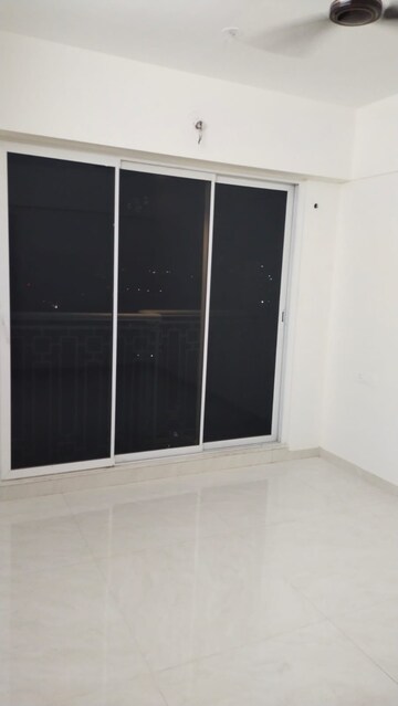 Furnished Amenities in 1 BHK Apartment at Sayba Heritage, Kurla East – for Rent
