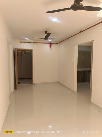 Room in 1 BHK Apartment at Sayba Heritage, Kurla East – for Rent