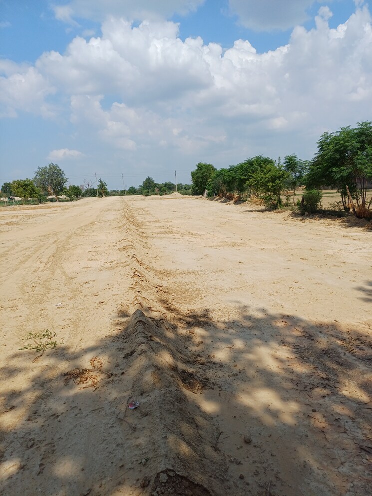 undefined, bhopani  58 Sq.Yd. Plot In Bhopani Faridabad 8888076