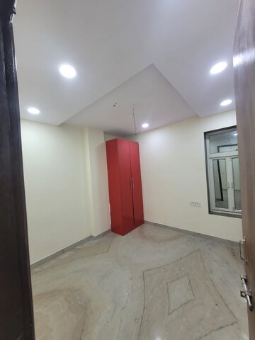 Room in 3 BHK Builder Floor at Dharampura – for Sale