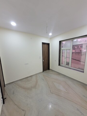 Room in 3 BHK Builder Floor at Dharampura – for Sale