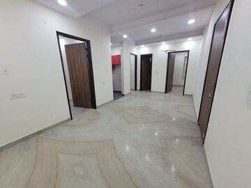 Room in 3 BHK Builder Floor at Dharampura – for Sale