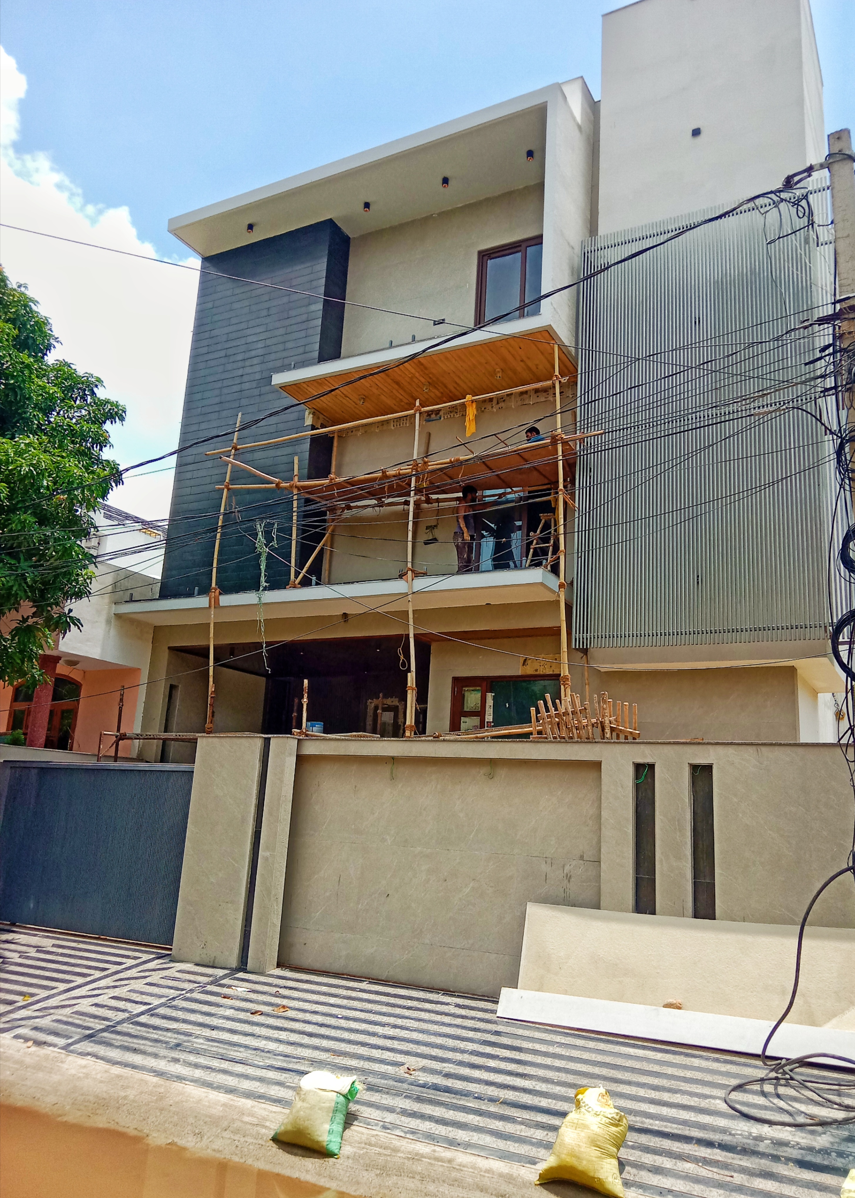 5 BHK + Pooja Room,Servant Room,Study Room,Extra Room Independent House For Sale in Apni Zameen Apna Aasman 