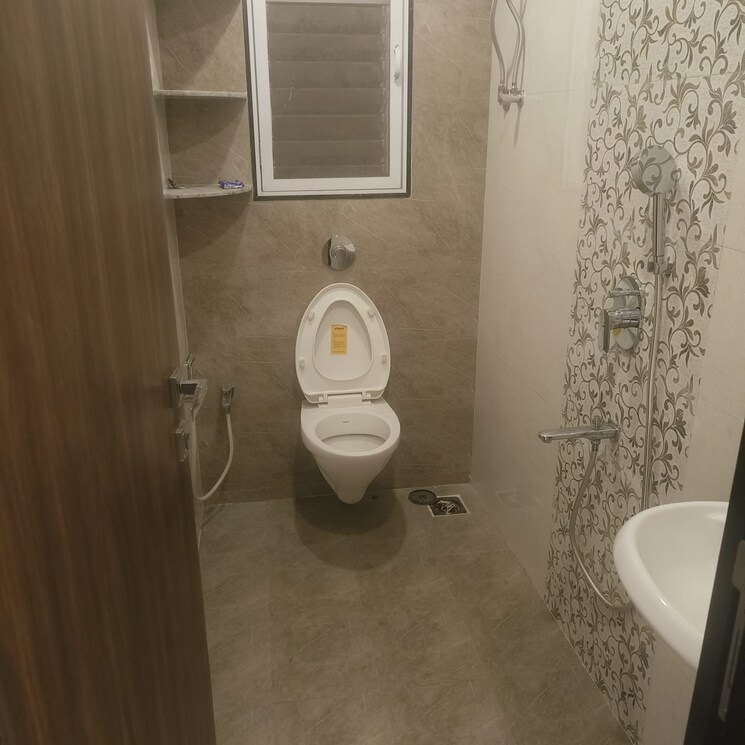 Bathroom, kings-pride 2 Bedroom 625 Sq.Ft. Apartment In Chembur Mumbai 8888118