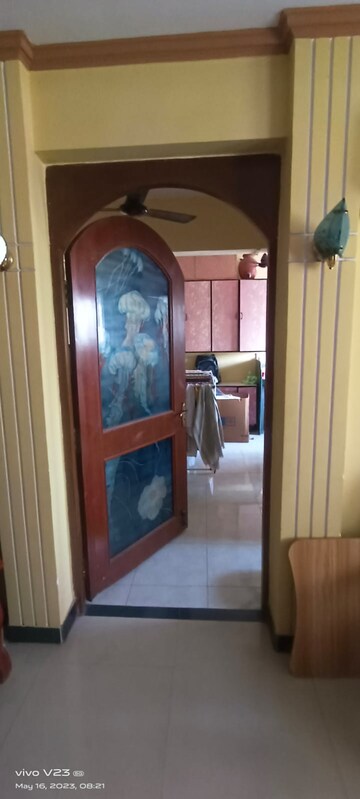 Furnished Amenities in 1 RK Apartment at Ashokraj CHS, Goregaon West – for Rent