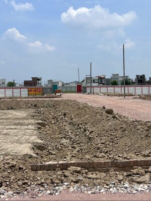  Plot For Sale in Wave City