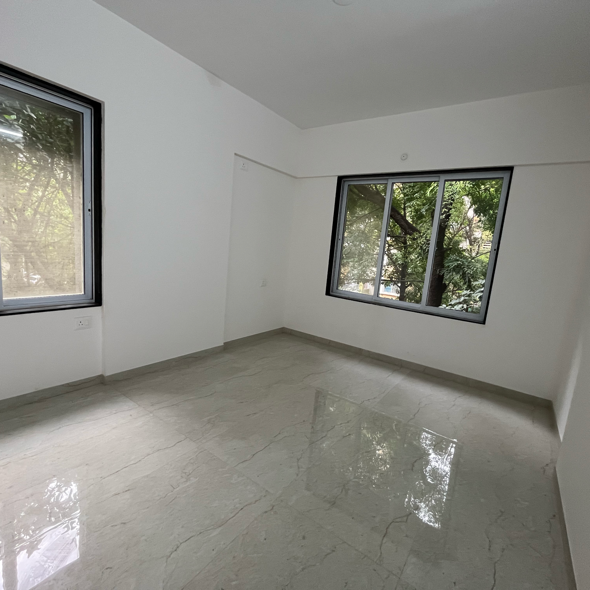 2 BHK Apartment For Sale in West Winds