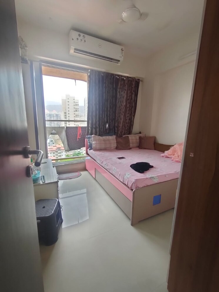 Master Bedroom, satellite-royale 2 Bedroom 1050 Sq.Ft. Apartment In Goregaon East Mumbai 8888155