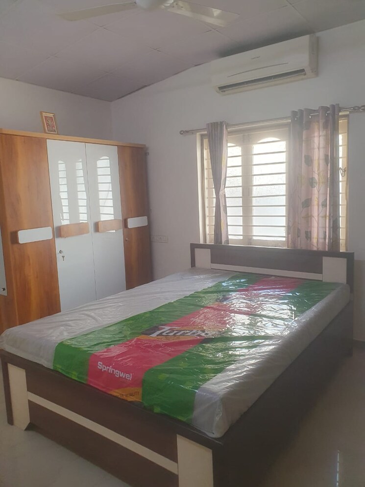 Bedroom, bodakdev 4 Bedroom 2250 Sq.Ft. Villa In Bodakdev Ahmedabad 8888156