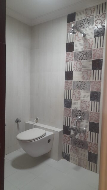 Bathroom in 4 BHK Villa at Bodakdev – for Rent