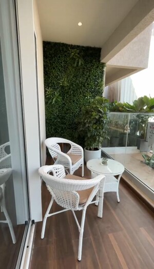 Master Bedroom in 4 BHK Apartment at Thane West – for Sale