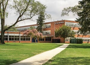 4 BHK Apartment – Garden View at Thane West - for Sale