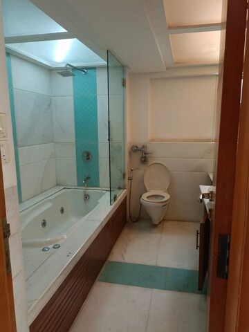 Bathroom in 4 BHK Apartment at Bandra West – for Rent