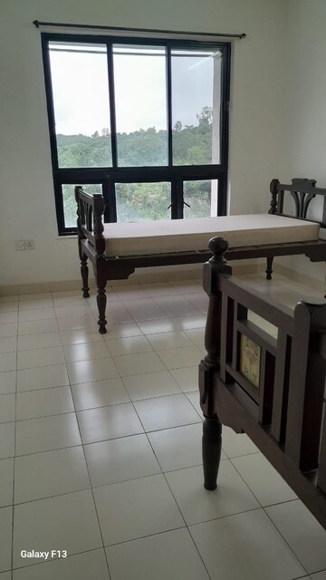 Master Bedroom in 1 BHK Builder Floor at Vile Parle West – for Rent