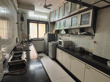 Kitchen in 2 BHK Builder Floor at Vile Parle West – for Rent