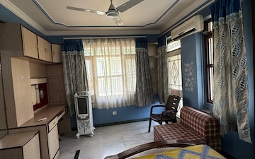 3.5 BHK Builder Floor For Rent in Ambabari