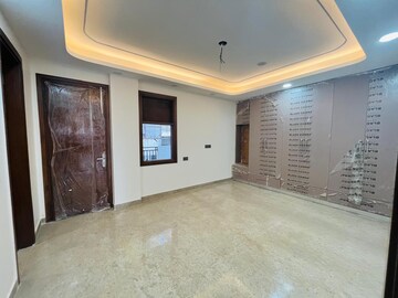 4 BHK Builder Floor For Sale in Green Fields Colony