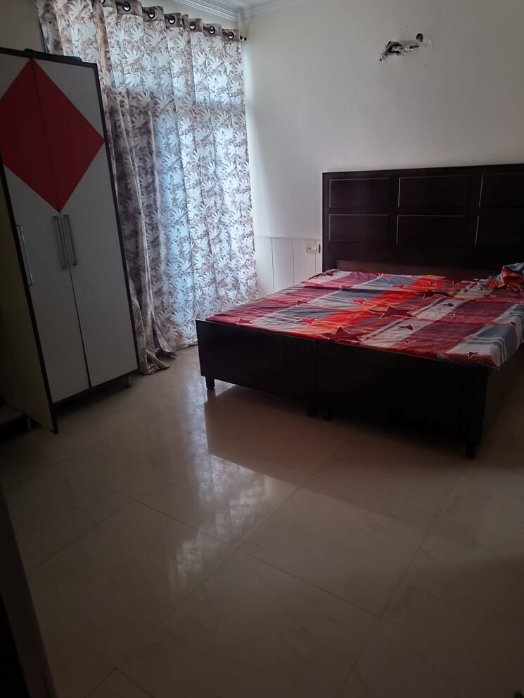 Bedroom, maya-garden-city 2 Bedroom 1250 Sq.Ft. Apartment In Lohgarh Zirakpur 8888395