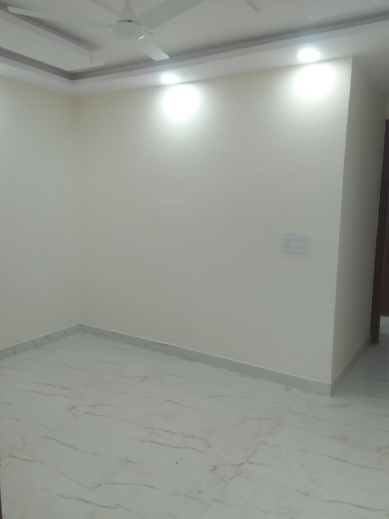 Room, govindpuri 2 Bedroom 360 Sq.Ft. Builder Floor In Govindpuri Delhi 8888407