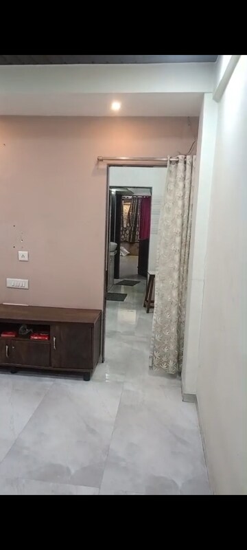 1 BHK Apartment For Rent in Mulund East
