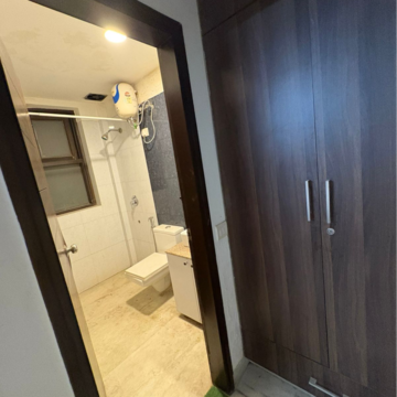Attached Bathroom in 1 BHK Apartment at Sector 23 – for Rent