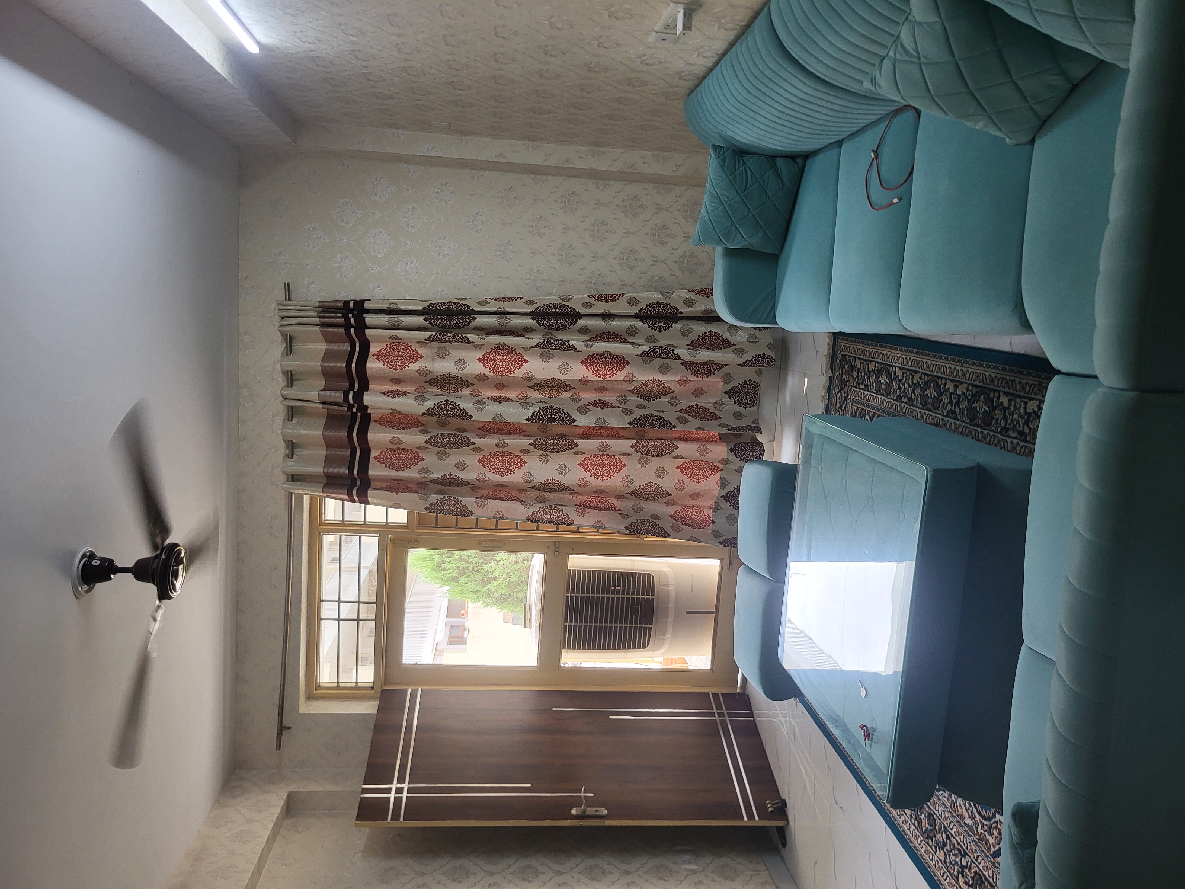 3 BHK 180 Sq.Yd. Builder Floor in TDI The Grand Retreat