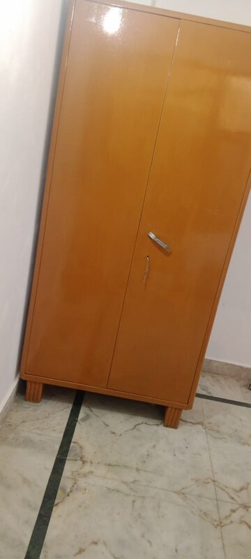 Furnished Amenities in 1 BHK Builder Floor at Adchini – for Rent