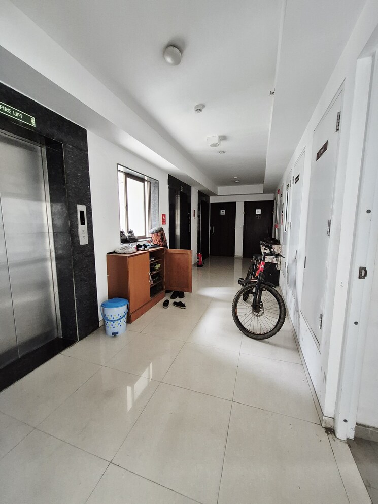  Parking, runwal-my-city-phase-ii-cluster-05 2 Bedroom 570 Sq.Ft. Apartment In Dombivli East Thane 8888525